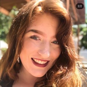 Meet your Posher, Jillian
